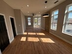 Foto principal - 4700 S Wolcott Ave