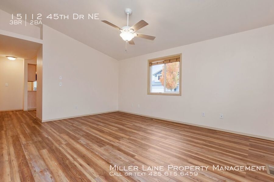 Primary Photo - Beautiful 3/bd 2/ba home in Berry Farms!