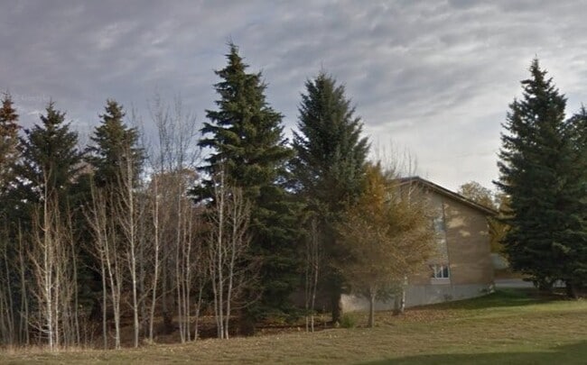 Building Photo - 249 N 8th W