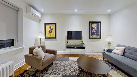 Living Room - 710 Spadina Av
