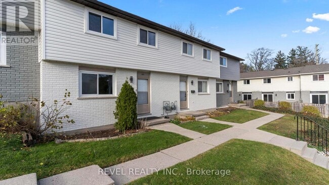 Building Photo - 421 Griffith St