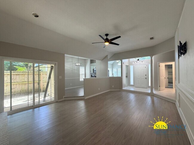 Building Photo - Fully Renovated 4-Bedroom Home on a Quiet Cul-de-Sac!