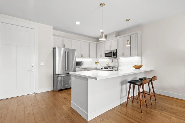 Building Photo - #202