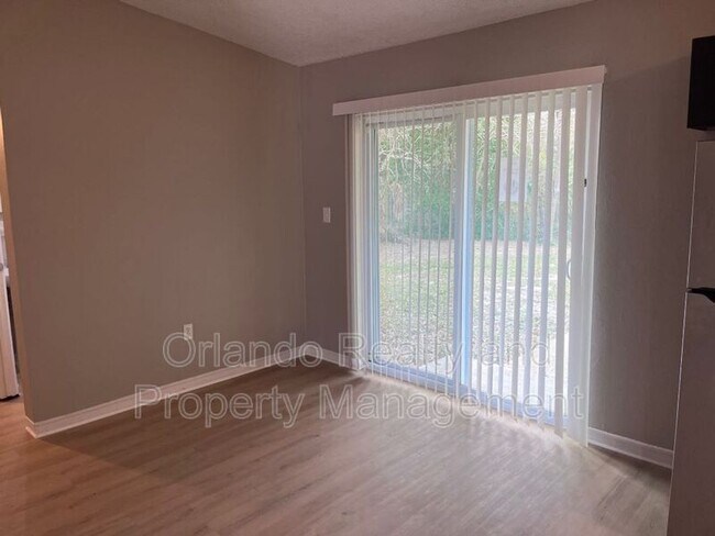 Building Photo - 5613 Elon Dr