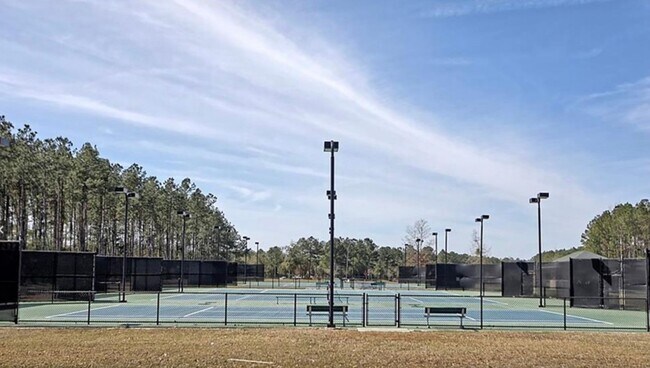 Foto del edificio - Low maintenance living