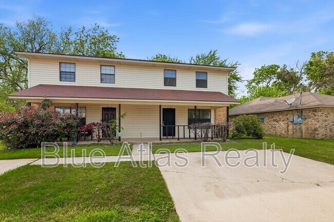 Foto del edificio - 3313 Gardenview Cir