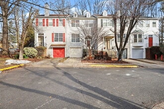 Building Photo - 5803 Walden Commons Ct