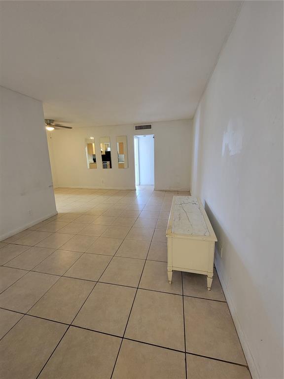 Primary Photo - 1100 NE 1st Ct
