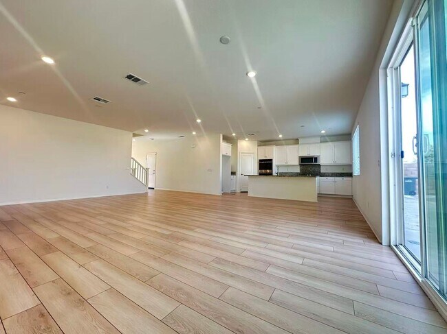 Foto del edificio - 4837 S Jordan Ave