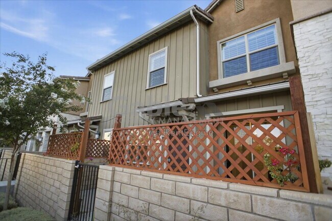 Building Photo - 22728 Harmony Dr