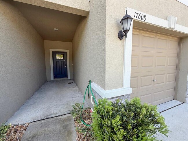 Foto del edificio - 17608 Nectar Flume Dr