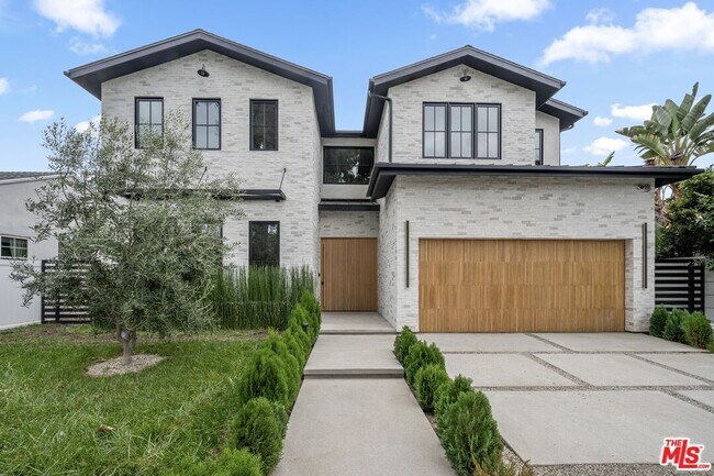 Foto del edificio - 4740 Sunnyslope Ave