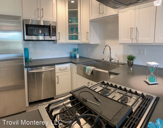 Building Photo - 505 Monterey Ln