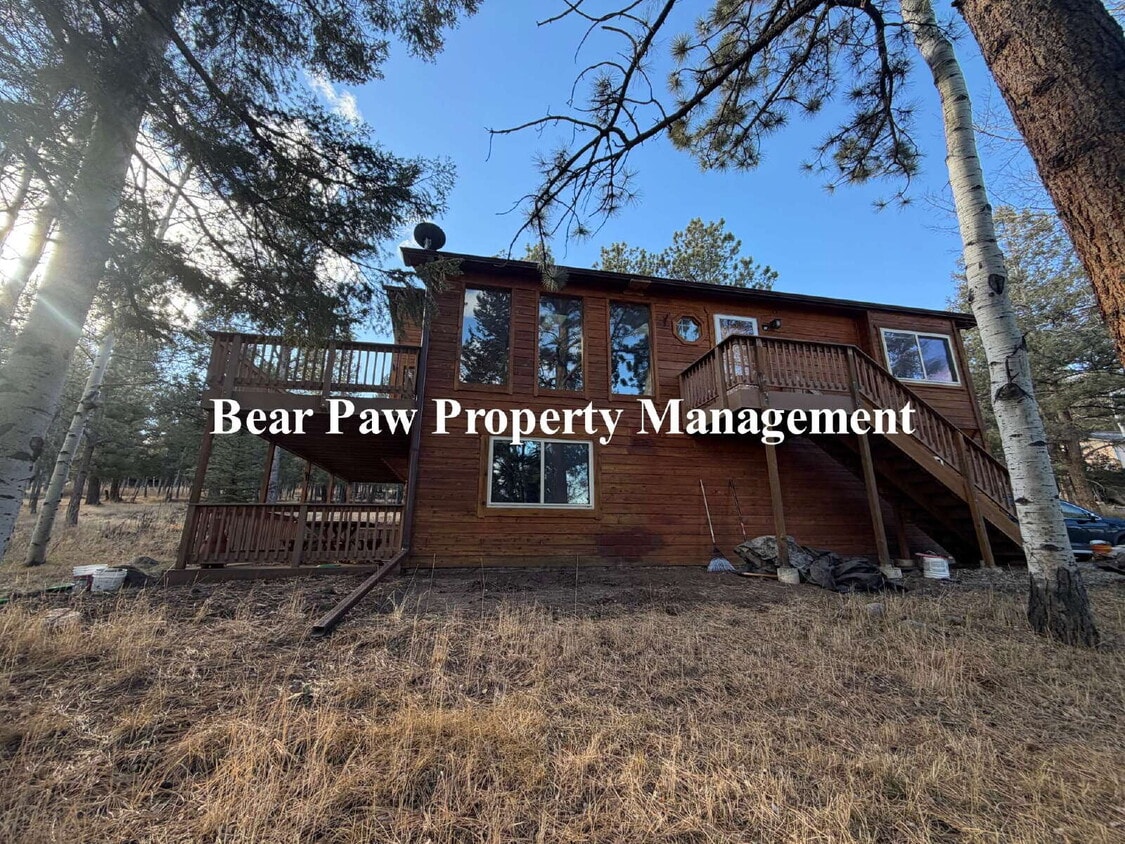 Primary Photo - Two bedroom, two bath Bailey Beauty!