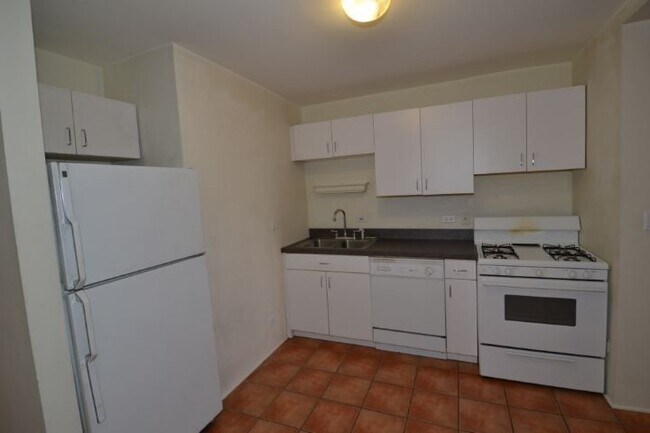 Foto del edificio - 2142 N Halsted St