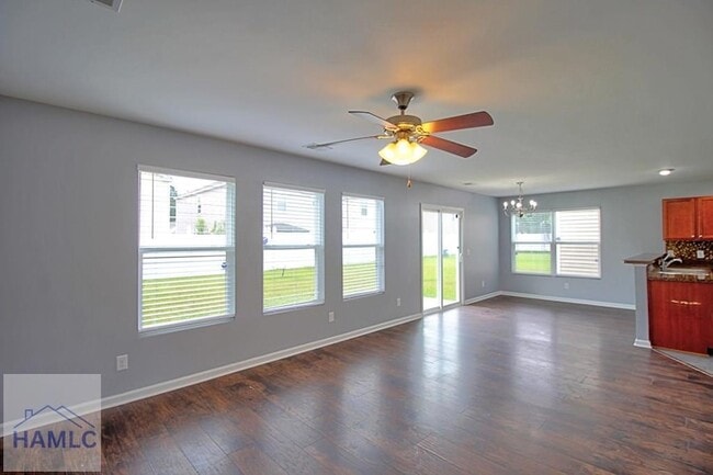 Foto del edificio - 207 Bender St