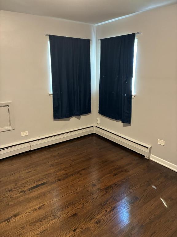 Foto del edificio - 802 E 89th Pl