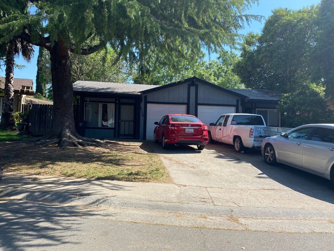 Primary Photo - 2 br, 1 bath House - 6458 Mauana Way
