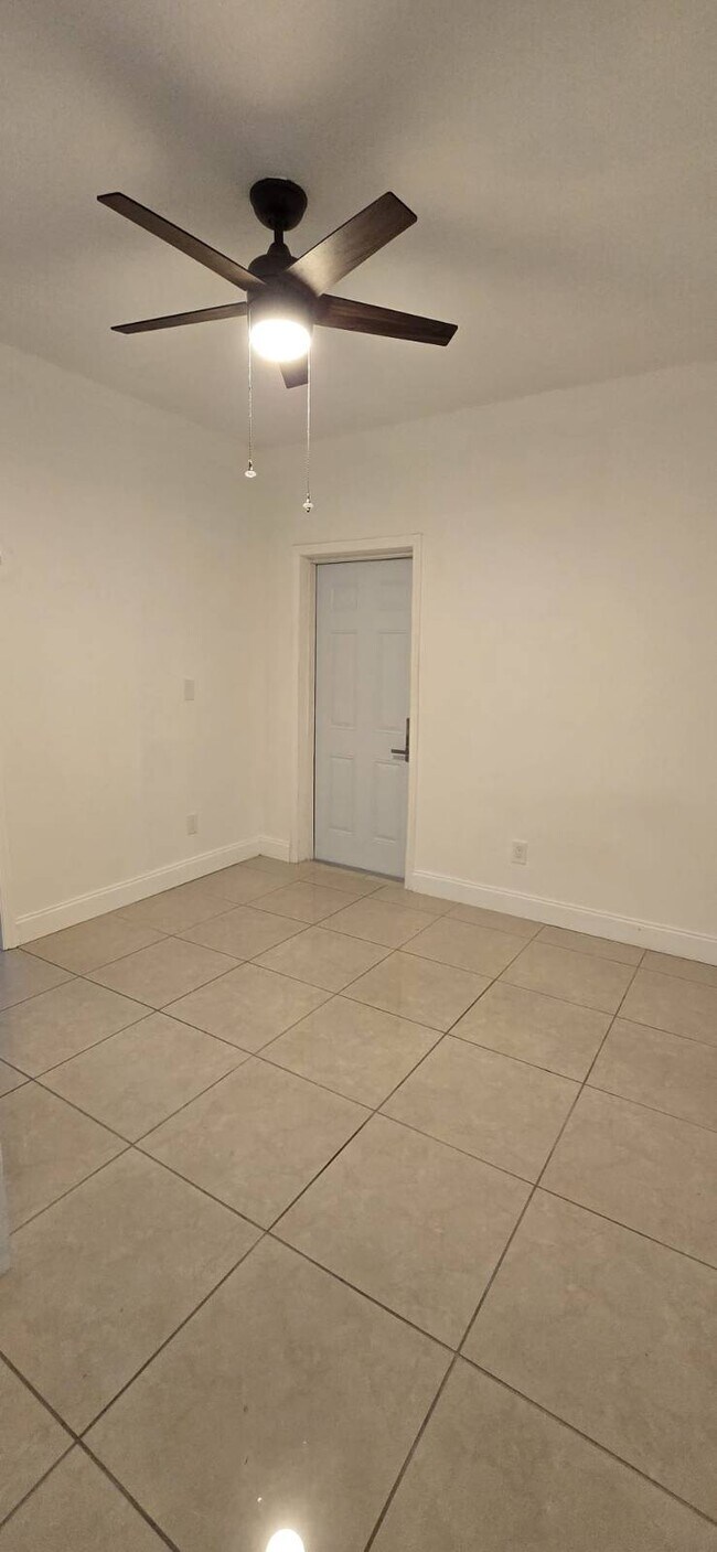 Foto del edificio - 3616 SW 113th Ct