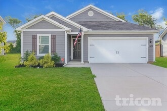 Building Photo - 3723 Burdette Wy.