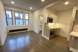 Building Photo - 11 queensbury St. Unit 32