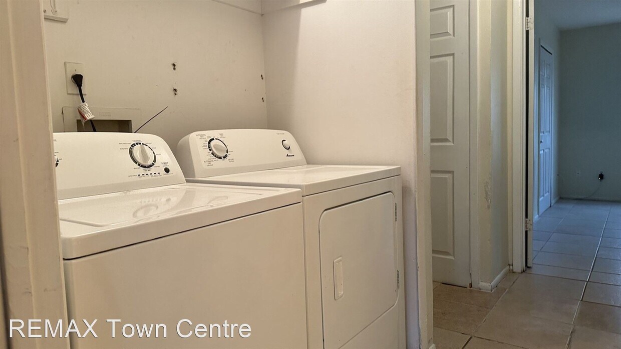 Building Photo - 2 br, 2 bath House - 11621 Sarita Ct