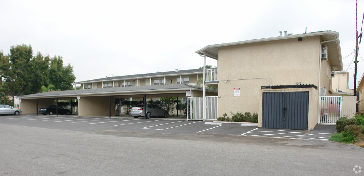 Building Photo - 380 Sierra Madre Blvd