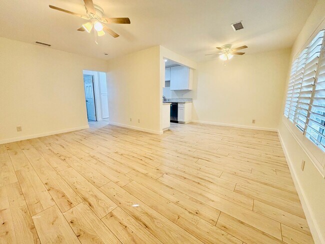 Foto del edificio - Beautiful 1 bedroom 1 Bathroom