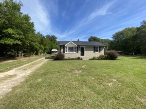 Building Photo - 3501 Rainbow Rd