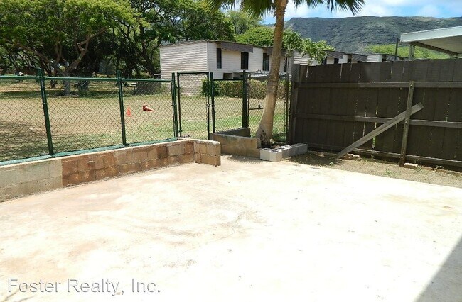 Foto del edificio - 4 br, 1.5 bath House - 87-165 Helelua St. #1