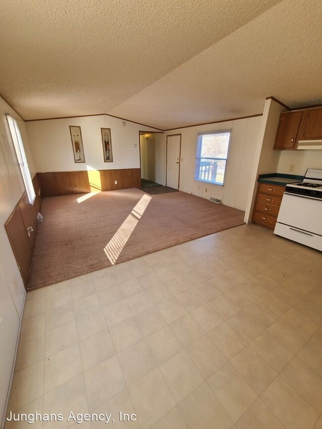 Building Photo - 3 br, 2 bath House - 109 Byrd