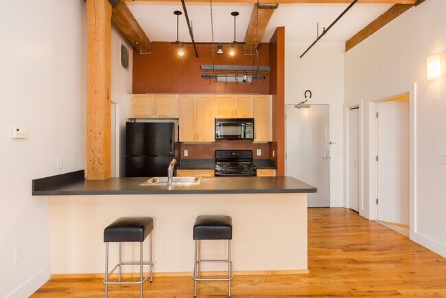 Foto del edificio - 589 Essex St
