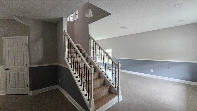 Foto del edificio - 13983 Summer Breeze Dr