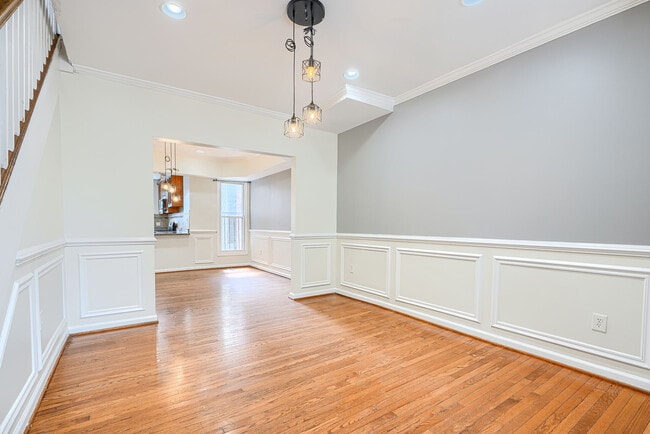 Building Photo - 1305 Gorsuch Ave