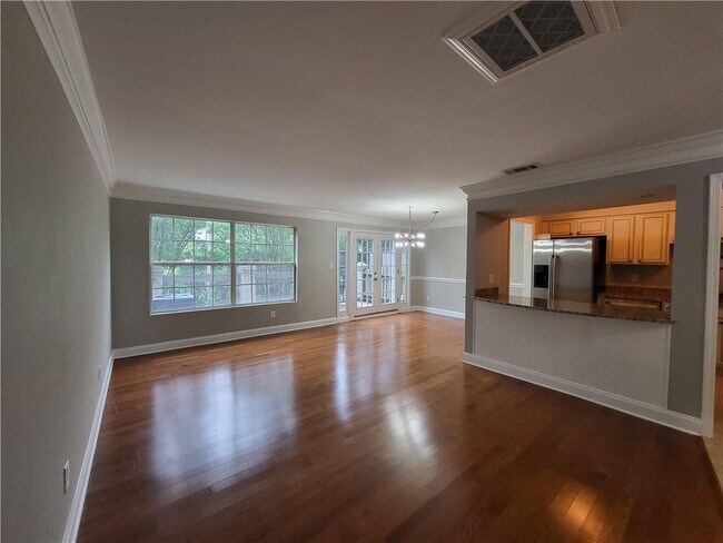 Foto del edificio - 6980 Roswell Rd