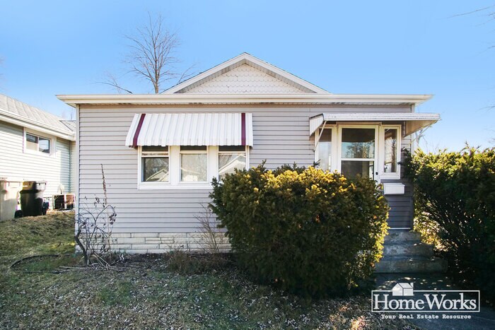 Primary Photo - 754 S 30th St