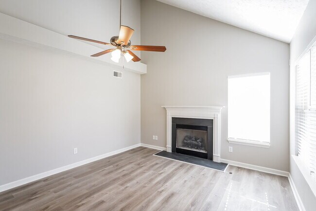 Foto del edificio - 146 Homestead Pl