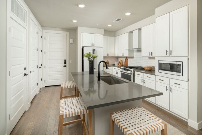 Building Photo - The Quincy at Kierland