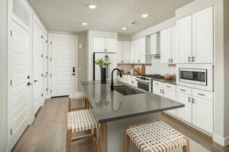 Building Photo - The Quincy at Kierland