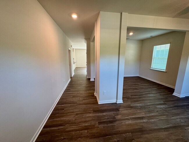 Foto del edificio - Brand New 4BR/2.5BA Single Family Home
