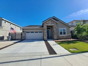 Building Photo - 4049 Crane Ct