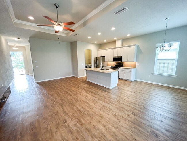 Building Photo - 1046 NW 134th Drive