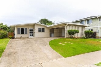 Building Photo - 613 Papalani St
