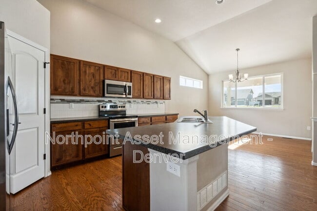 Building Photo - 1907 104th Ave