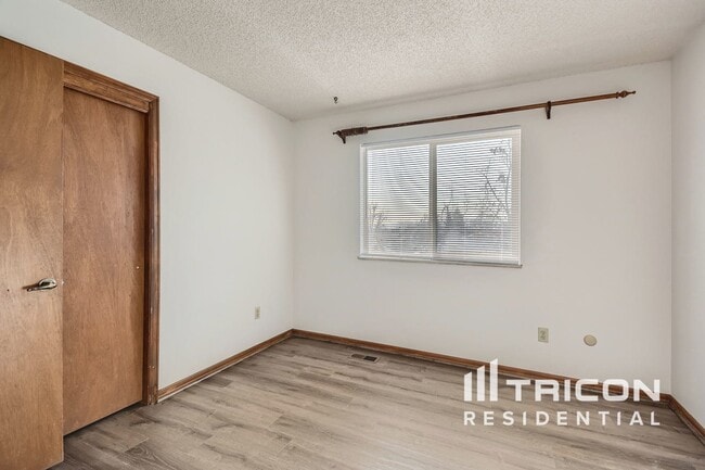 Foto del edificio - 6552 W Morraine Pl