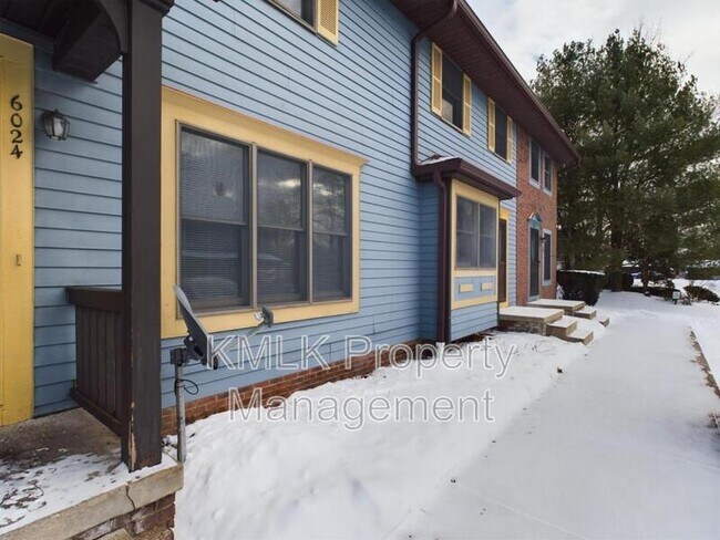 Building Photo - 6024 Applecrest Ct