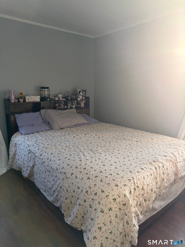 Foto del edificio - 197 Robert Treat Pkwy