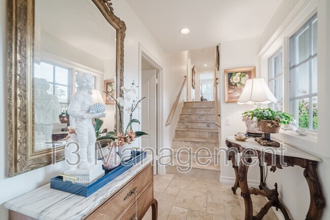 Building Photo - 139 Sinaloa Ct