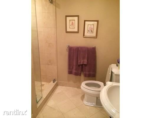 Foto del edificio - 756 E 3rd St