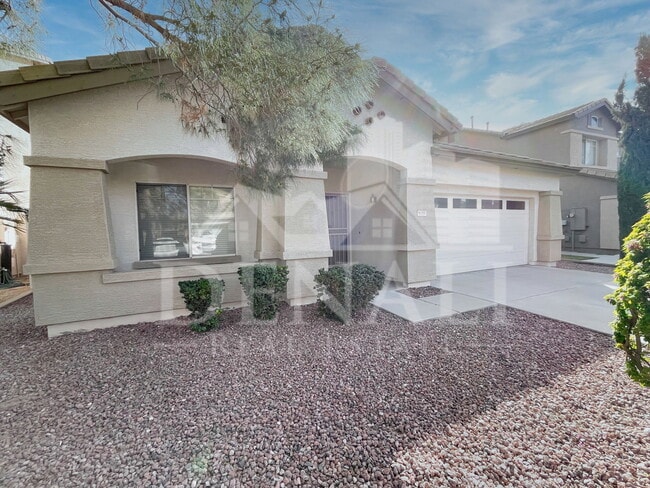 Building Photo - 8355 W Mary Ann Dr